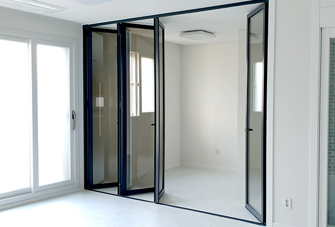 Smart Folding Door(For Residential Facilities) Image5